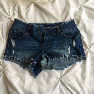 Blue jean shorts for summer!!